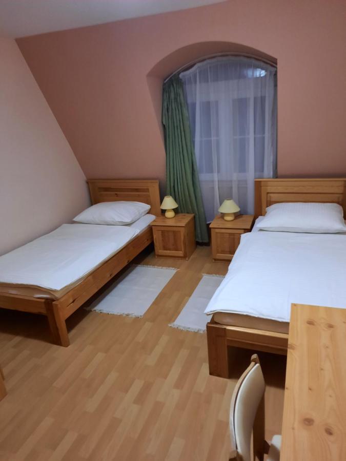 Ambrózia Guesthouse Nagykanizsa Eksteriør billede