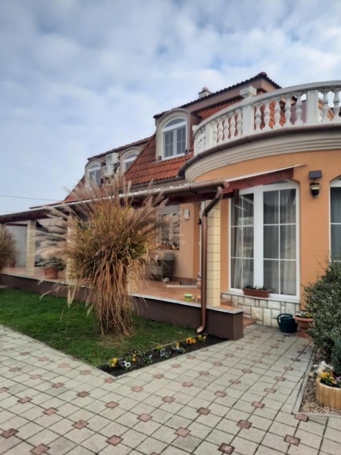 Ambrózia Guesthouse Nagykanizsa Eksteriør billede