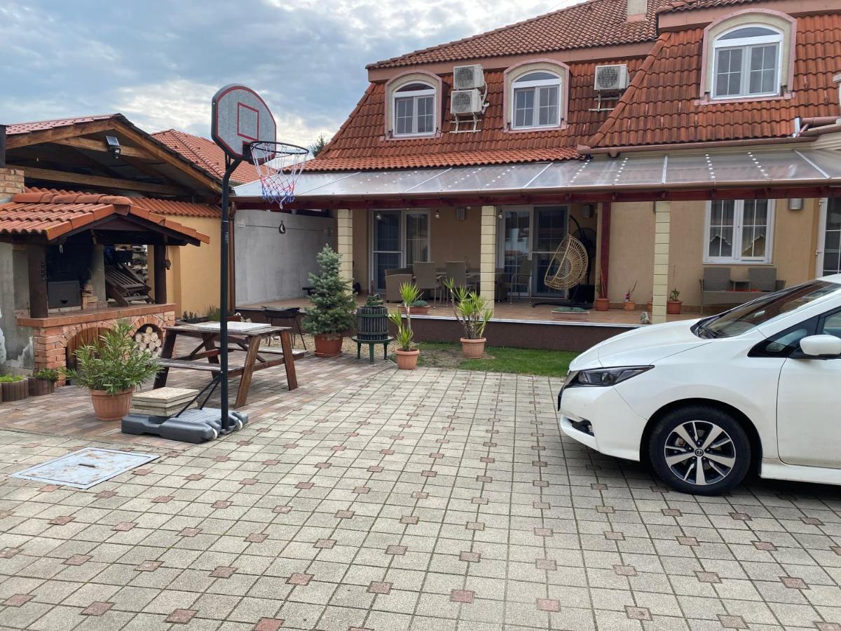 Ambrózia Guesthouse Nagykanizsa Eksteriør billede