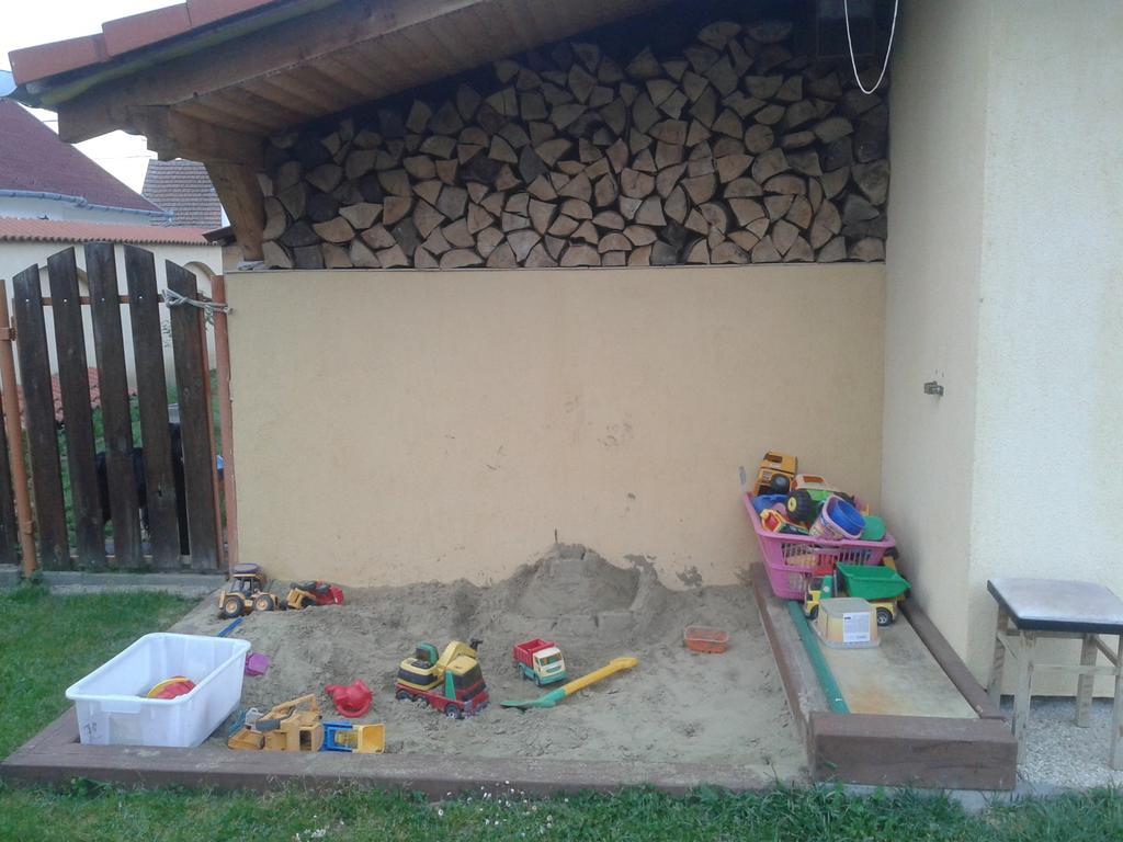 Ambrózia Guesthouse Nagykanizsa Eksteriør billede