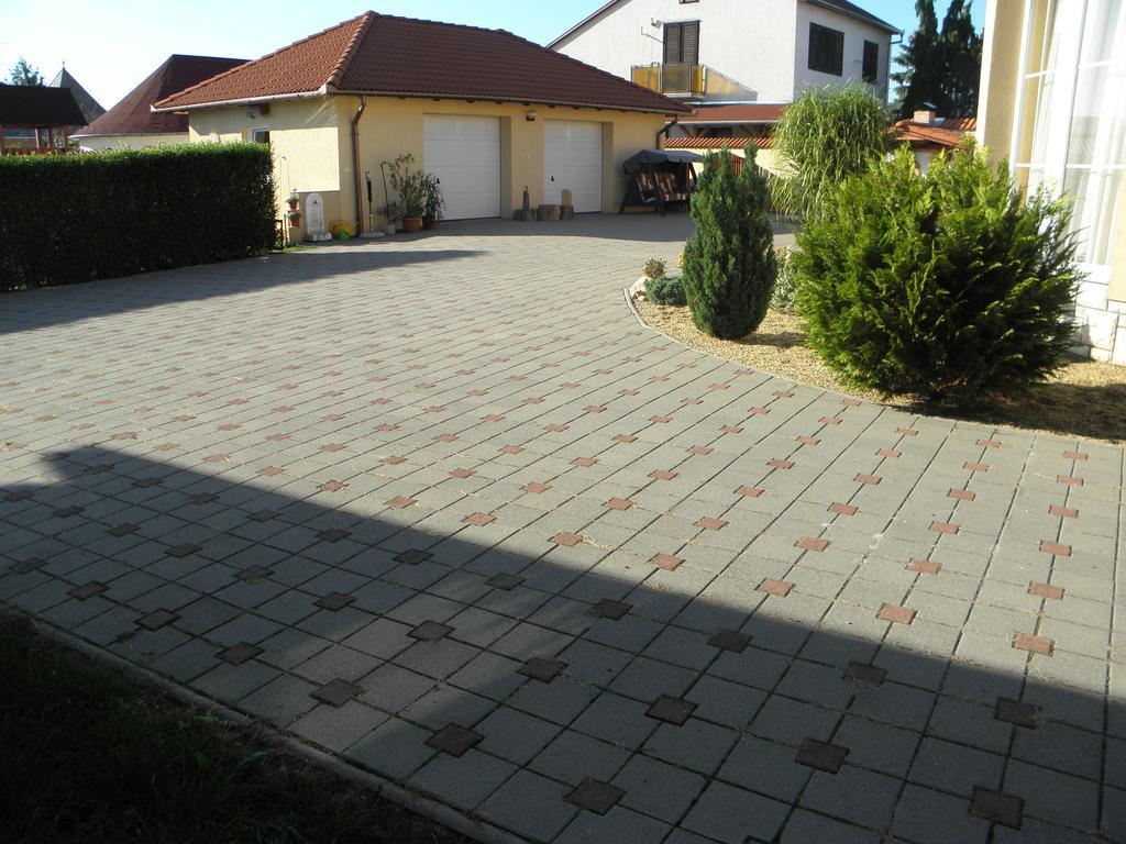 Ambrózia Guesthouse Nagykanizsa Eksteriør billede