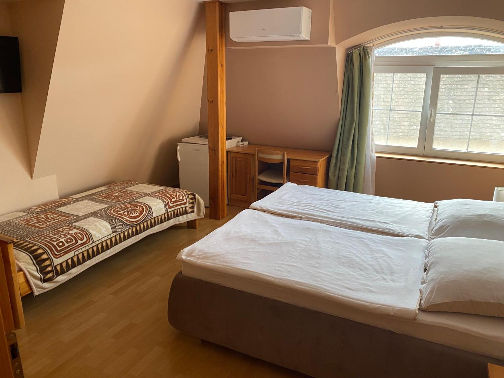 Ambrózia Guesthouse Nagykanizsa Eksteriør billede