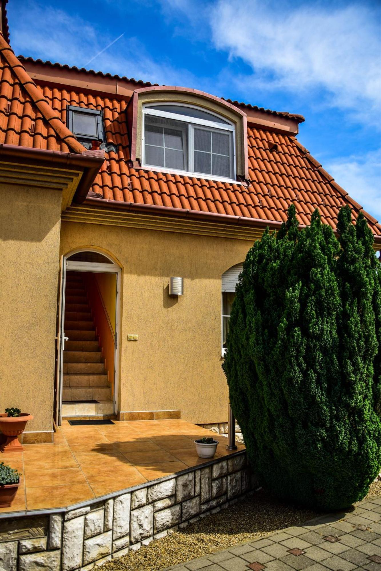 Ambrózia Guesthouse Nagykanizsa Eksteriør billede