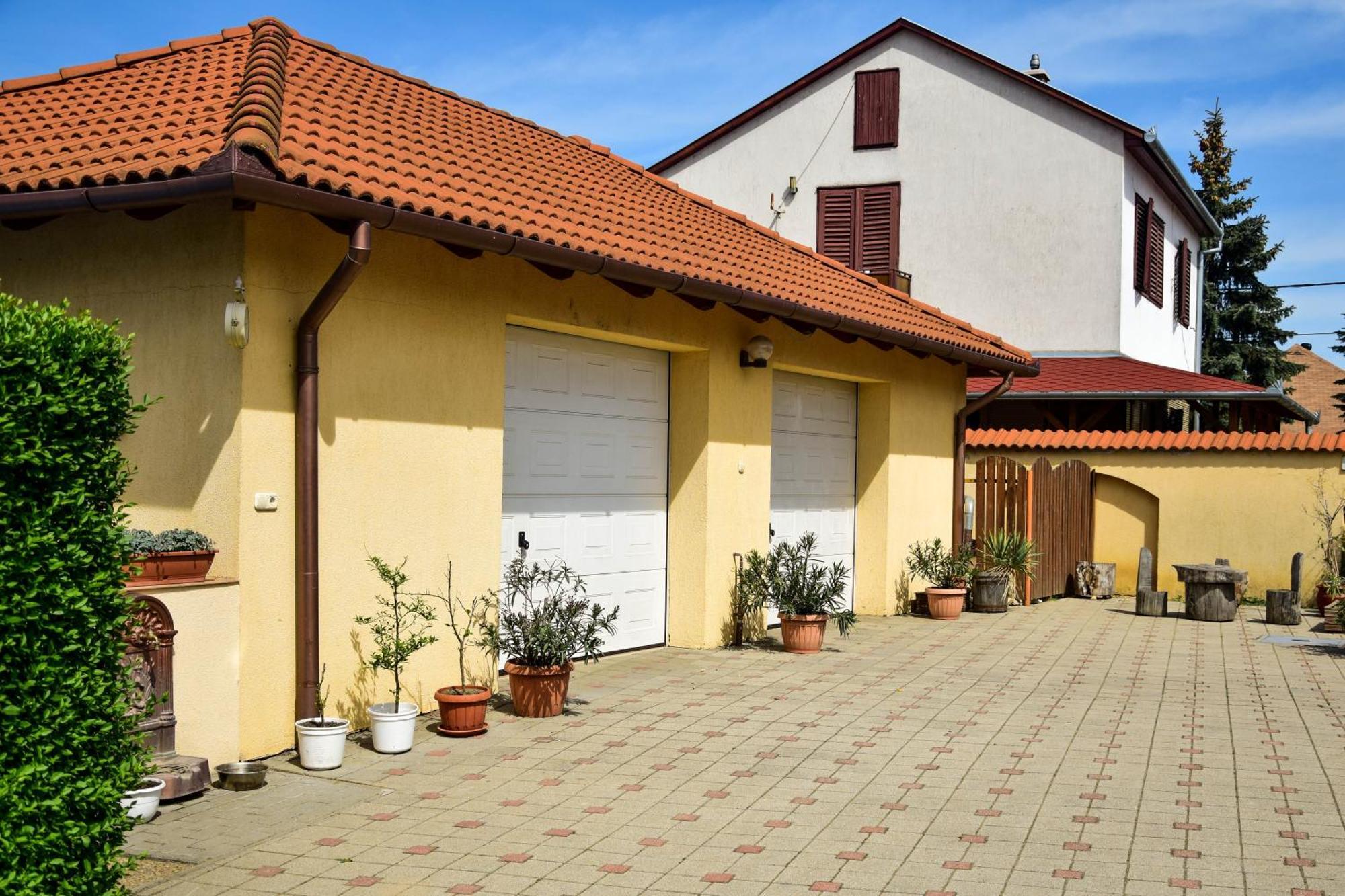 Ambrózia Guesthouse Nagykanizsa Eksteriør billede